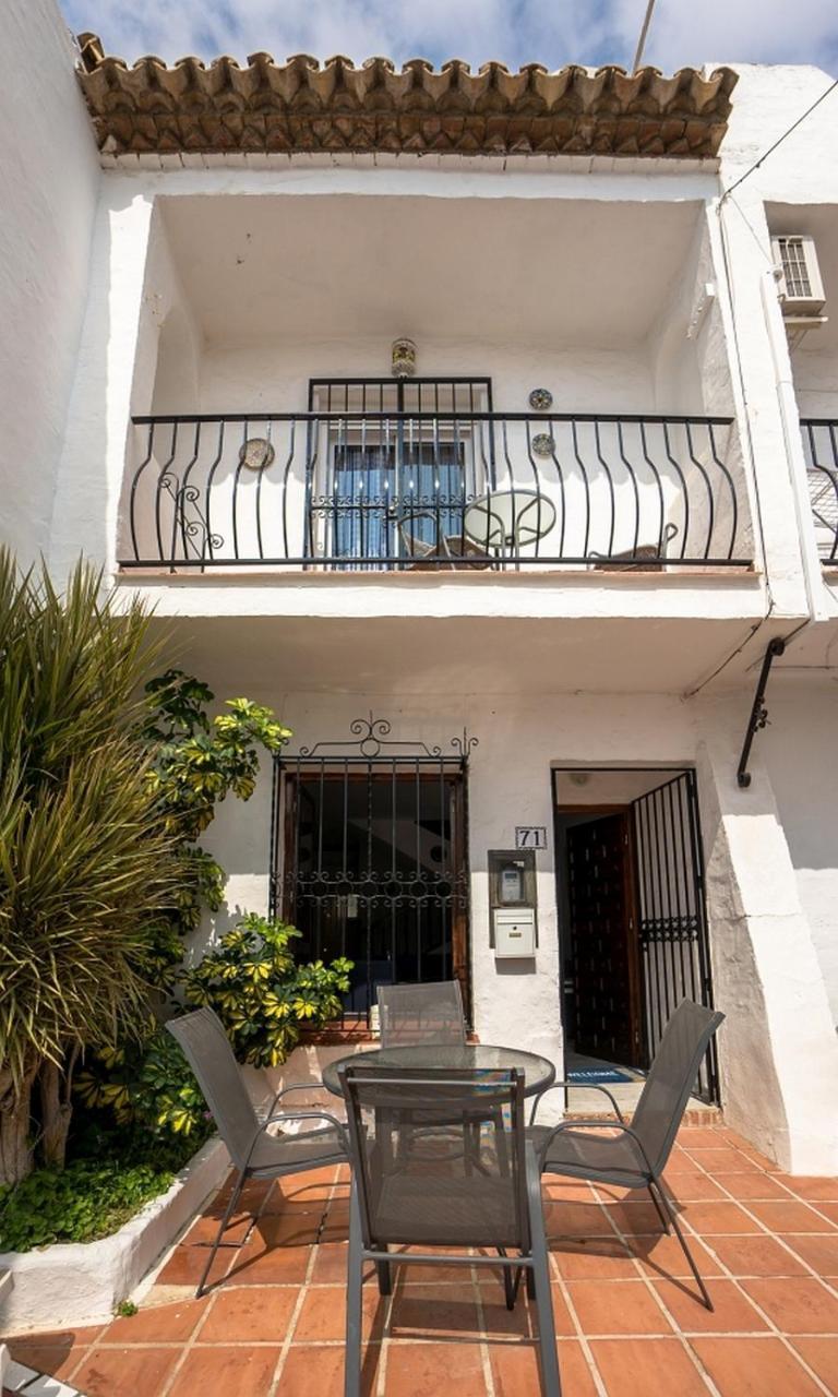 Nueva Nerja 71 Menyber Villa Luaran gambar